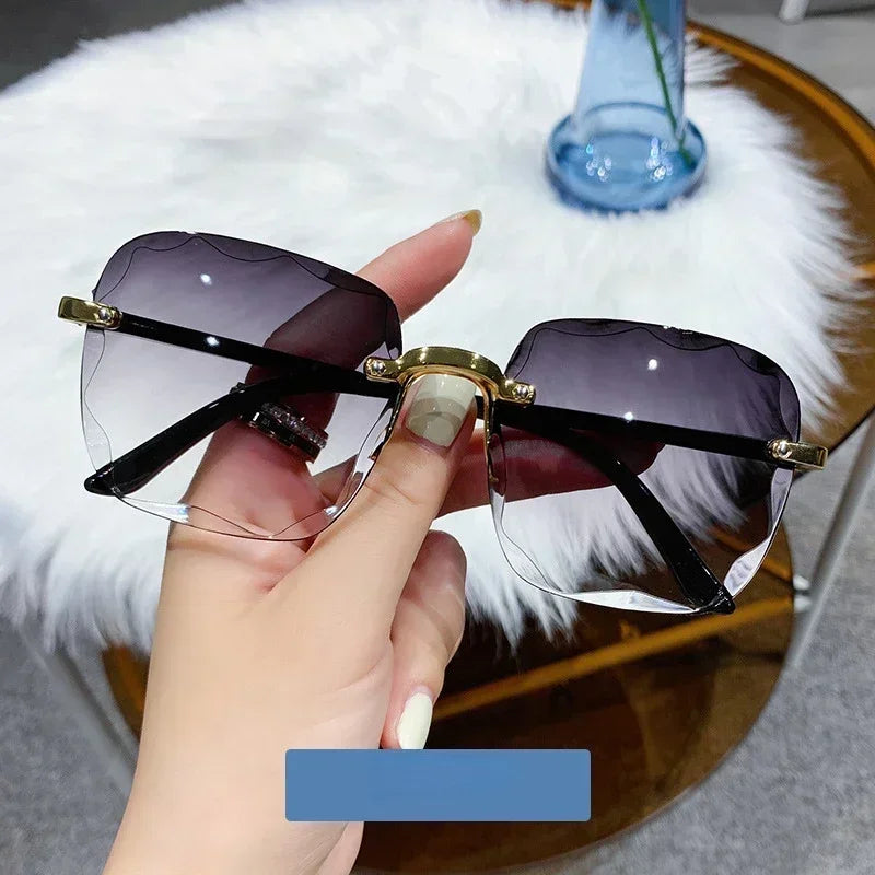 Frameless Cut Edge Sunglasses New Summer Sun Visors Women's Transparent Multi-color Lenses UV400 Women Sunglasses