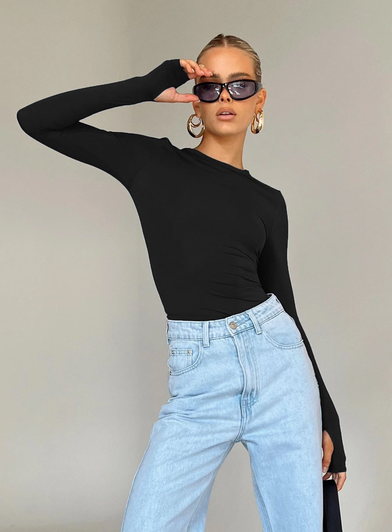 Women s Long Sleeve Tops Crew Neck Layering Tight Tee Shirt  Fit Versatile Going Out Tops with Thumb Holes