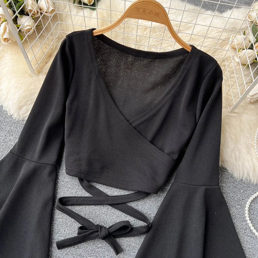 Chic Sexy Flare Long Sleeve T shirt Elegant Criss-cross Bandage Crop Top V Neck Vintage Fashion Tees Female Spring Summer Shirt